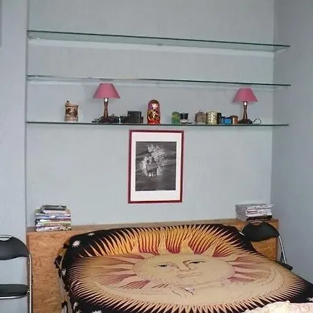 Apartment Sleeps 4 Pool Wifi *