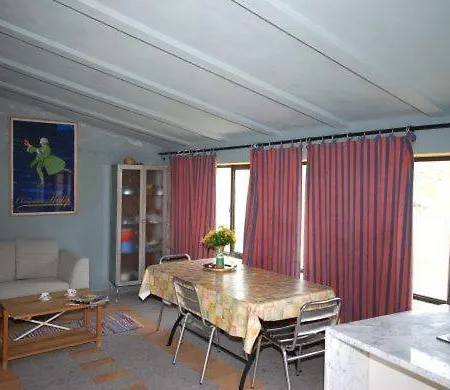 公寓 Sleeps 4 Pool Wifi
